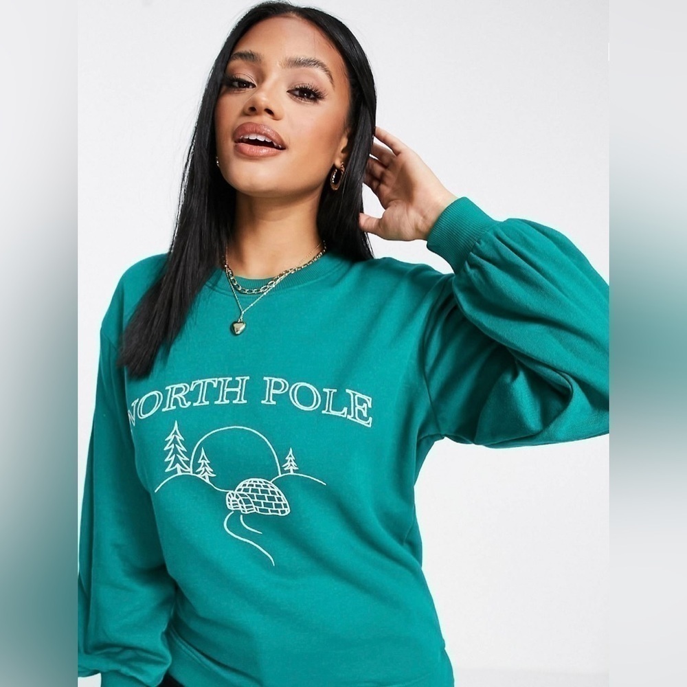 Threadbare Christmas North Pole Sweatshirt New with tag